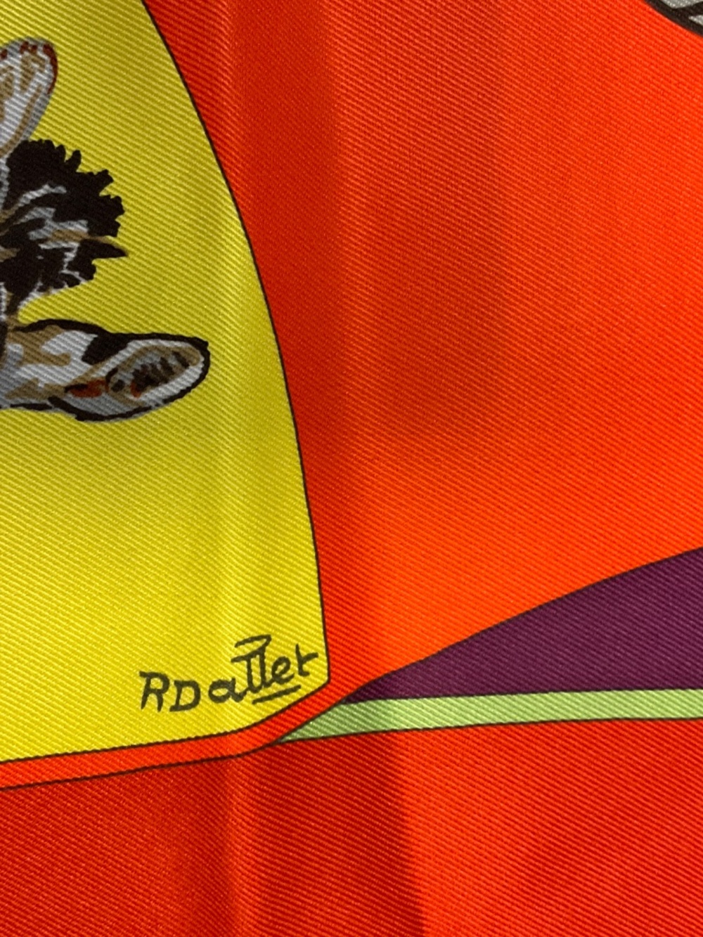 HERMES ORANGE MULTI LES ZEBRES PRINT SQUARE SILK TWILL SCARF - Picture 4 of 8